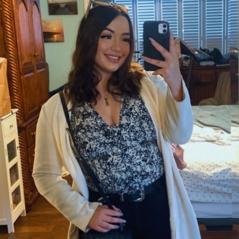 Allison New York Button Down Crop Top